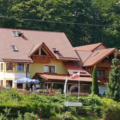 Boutique B&B - Gästehaus - Pension Landhaus Talblick
