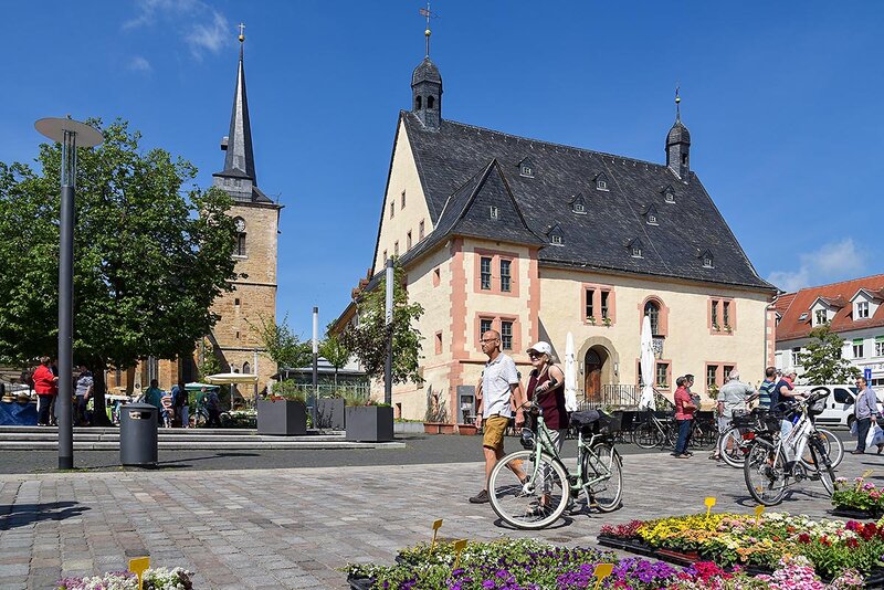 Marktplatz mit Rathaus in Sömmerda