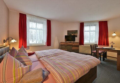 Blick in ein Doppelzimmer