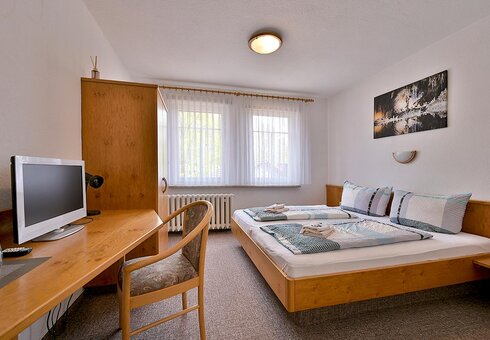 Blick in ein Doppelzimmer