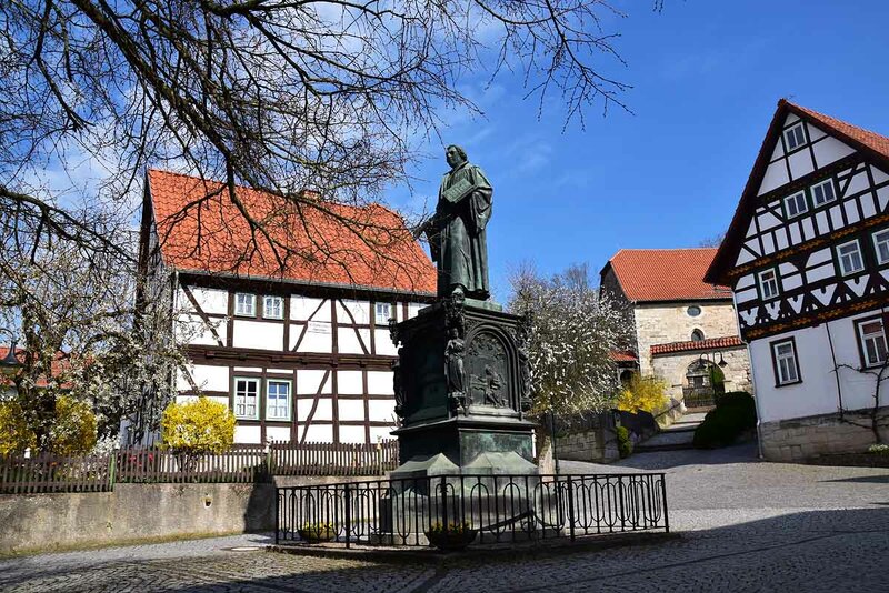 Lutherplatz in Möhra