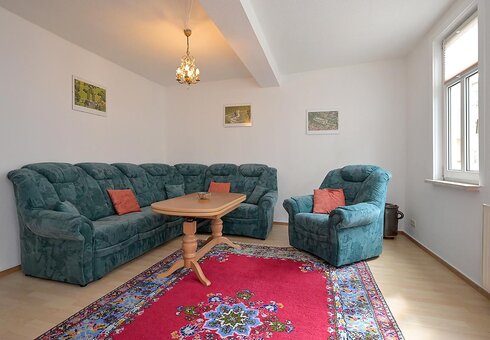 Wohnzimmer mit Couch