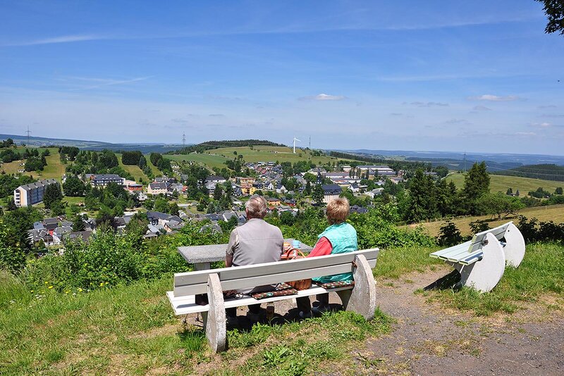 Blick auf die Fröbelstadt Oberweißbach