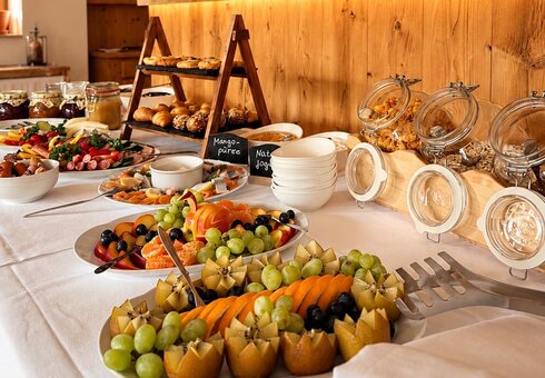 Frühstücksbuffet im Hotel Daheim