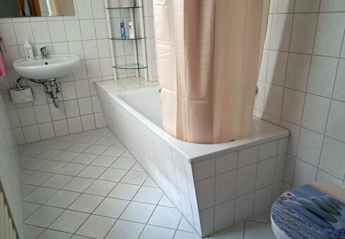 Blick in das Badezimmer