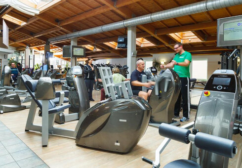 Fitnesscenter Living (nur 150 m entfernt)