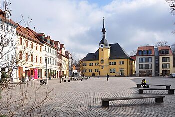 Marktplatz mit Rathaus in Apolda