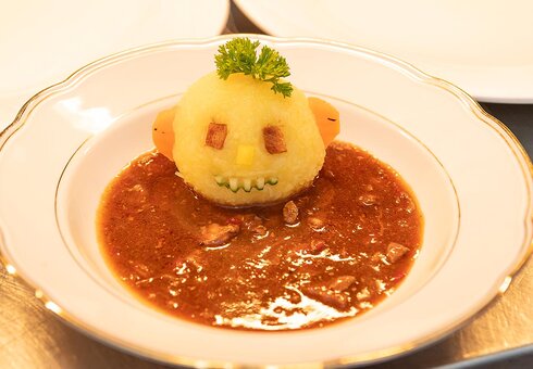 Beispiel Essen (Kloß mit Soße)