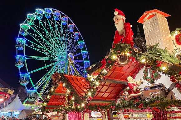 Riesenrad auf dem Erfurter Weihnachtsmarkt