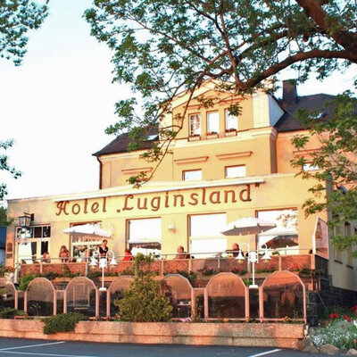Hotel "Luginsland" ***