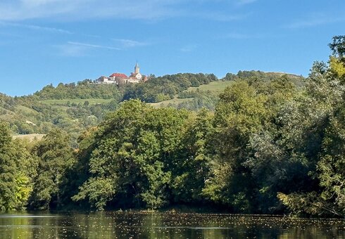 Blick auf die Leuchtenburg