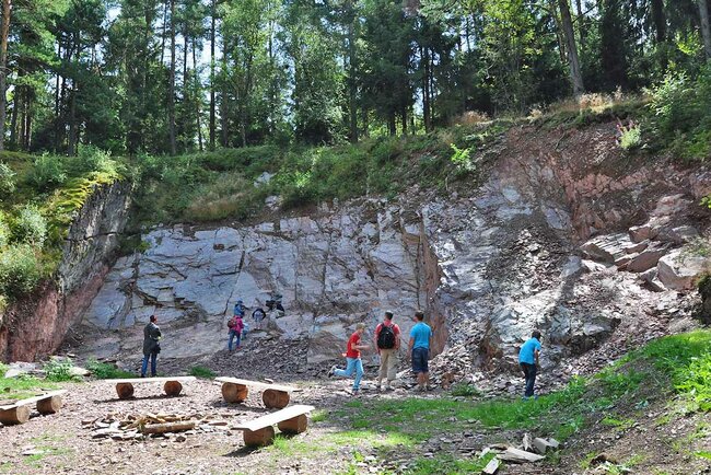 Station im Fröbelwald (Steinbruch)