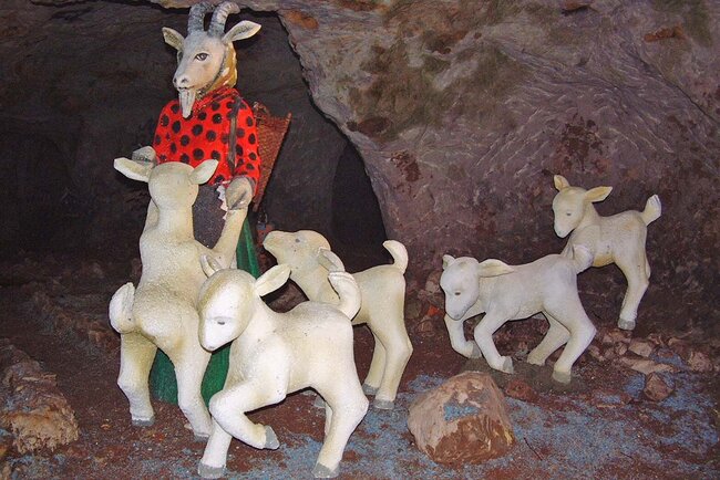 Sandstein -und Märchenhöhle in Walldorf