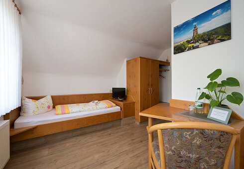 Blick in ein Zweibettzimmer