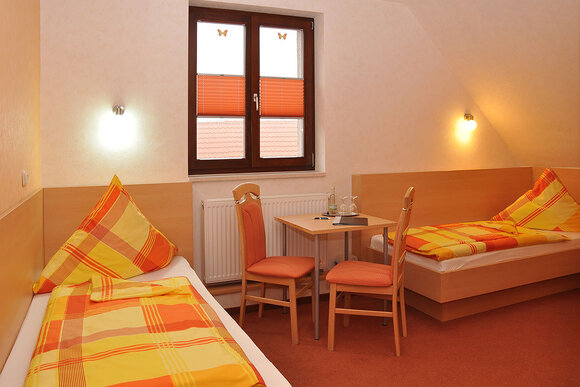 Monteurzimmer mit getrennten Betten