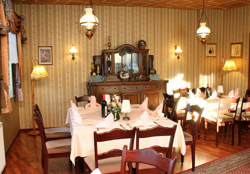 Restaurant & Heimatstube 