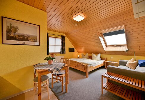 Ferienwohnung 1 (Wohn-Schlafbereich)