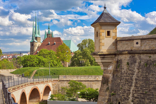 Blick vom Petersberg auf den Dom