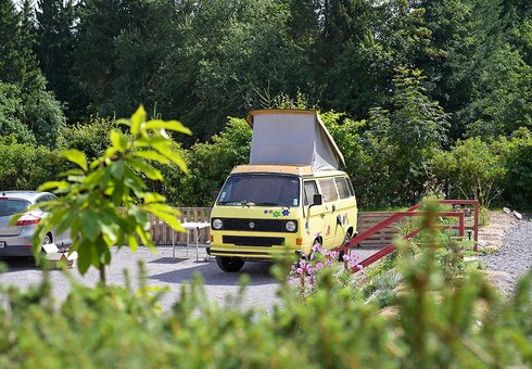 Stellplatz für Wohnmobile, Bullis usw.