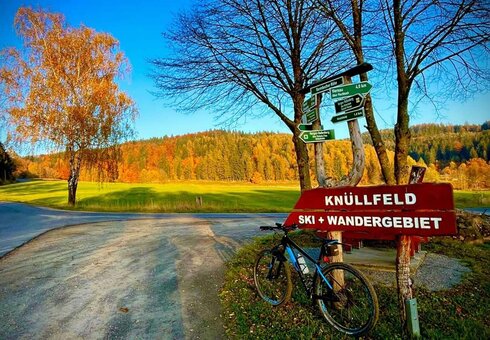 Knüllfeld, Ski- und Wandergebiet