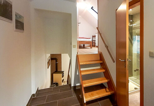 Treppe zwischen den Räumen