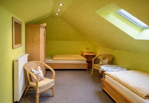 Blick in ein Schlafzimmer