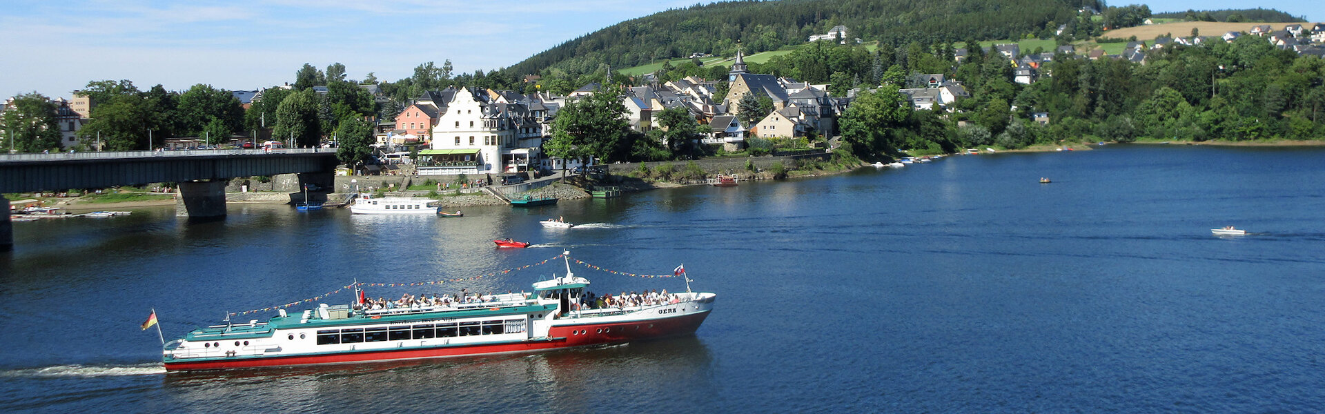 Blick auf den Ort Saalburg