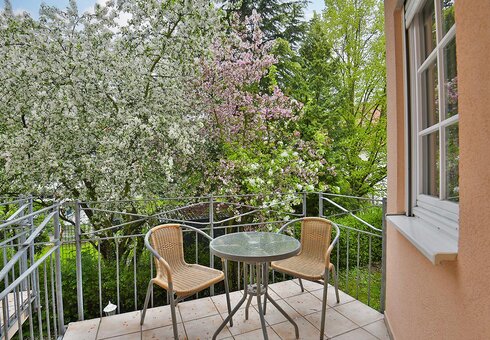 Balkon mit Blick ins Grüne