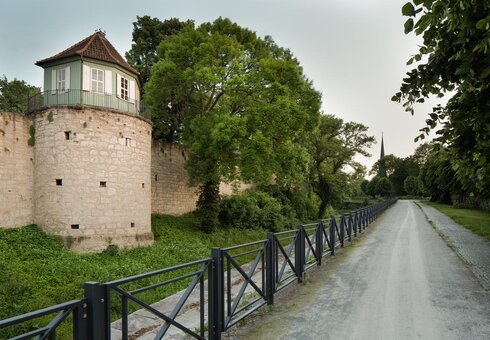 Außenansicht Wehranlage (Foto: Tino Sieland)