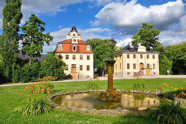 Schlosspark Belvedere mit Orangerie