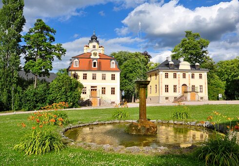 Schlosspark Belvedere mit Orangerie