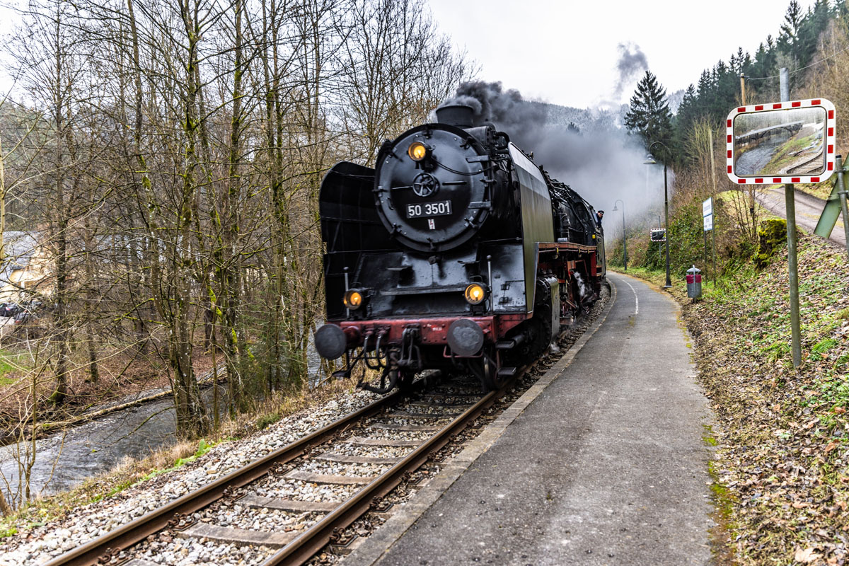  Mit Volldampf durchs Schwarzatal