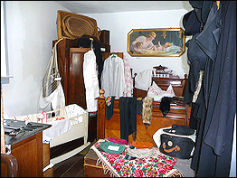 Blick in ein historisches Schlafzimmer