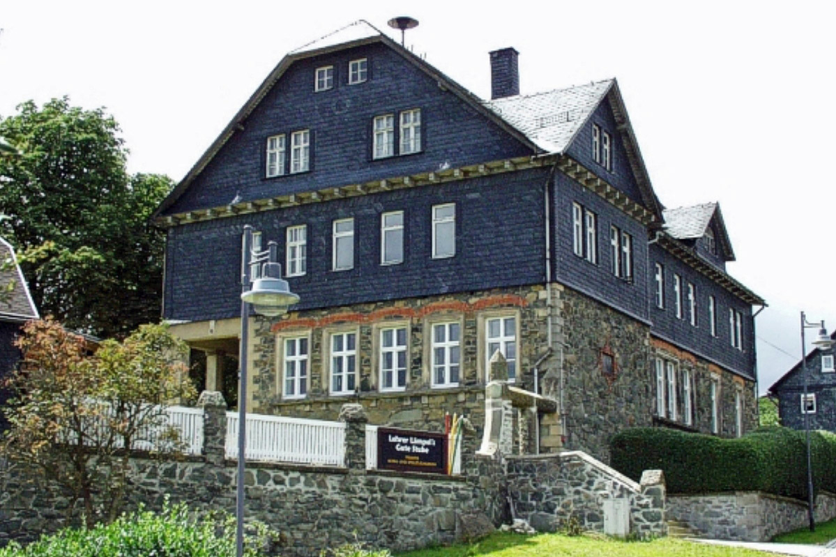 Alte Schule in Schmiedebach
