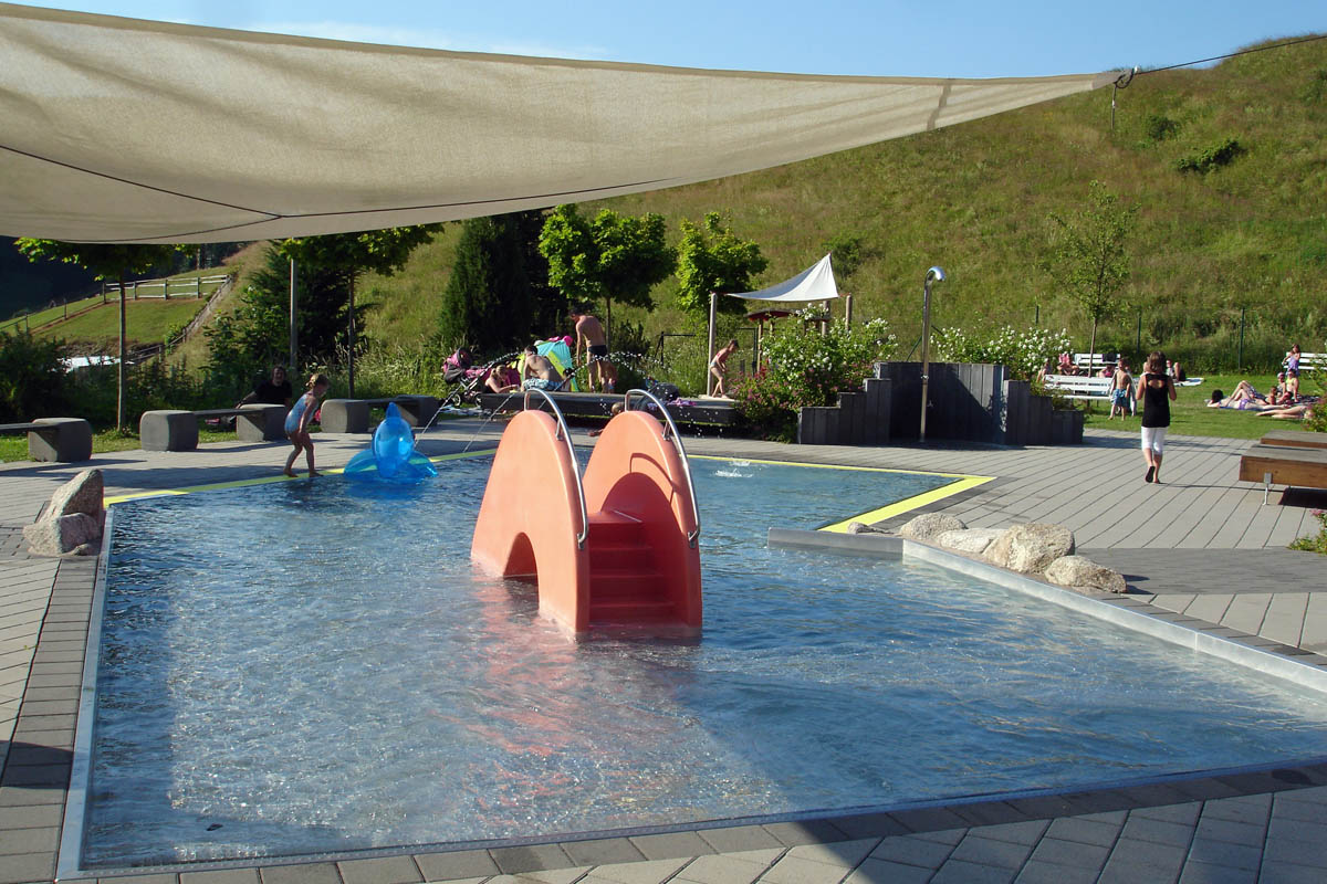 Freibad Schönbrunn
