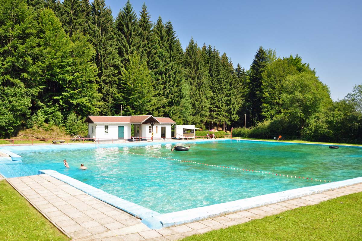 Waldschwimmbad Schmiedefeld