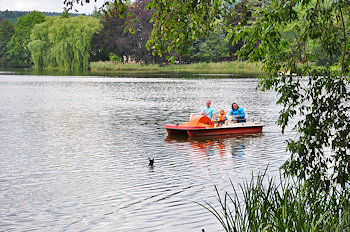 Tretboot fahren auf dem Burgsee