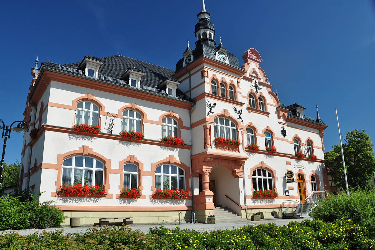 Das Rathaus in Hermsdorf