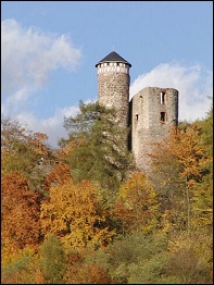 Burgruine Hallenburg bei Steinbach-Hallenberg