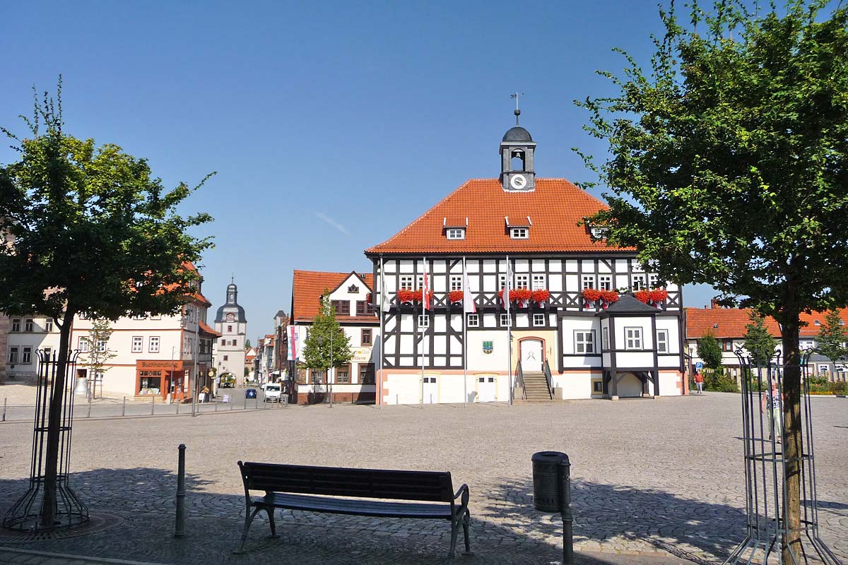 Rathaus von Waltershausen auf dem Marktplatz