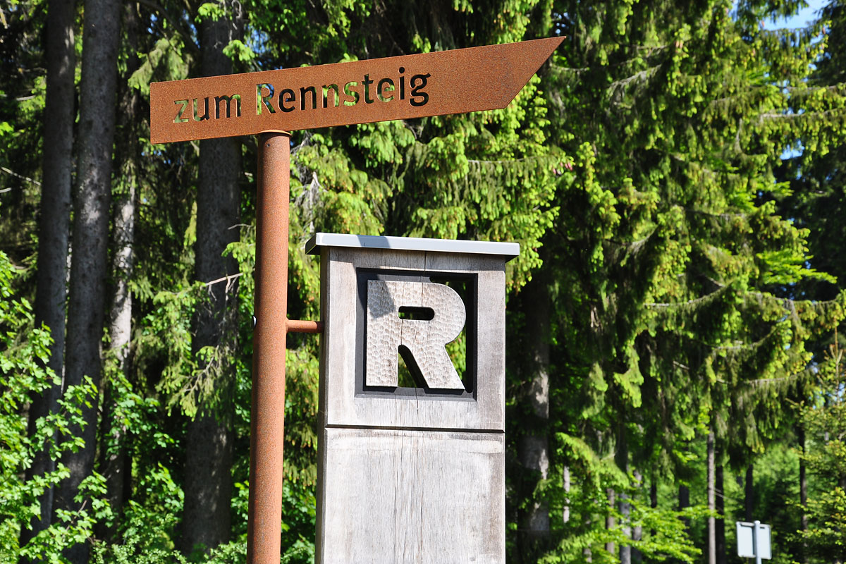 Rennsteig-Wegweiser