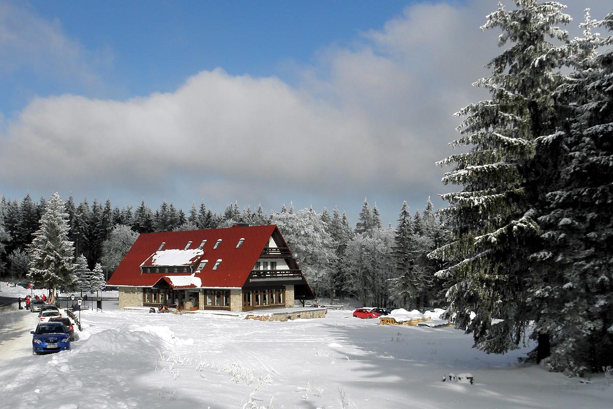 Berggasthof Heuberghaus, Winteransicht