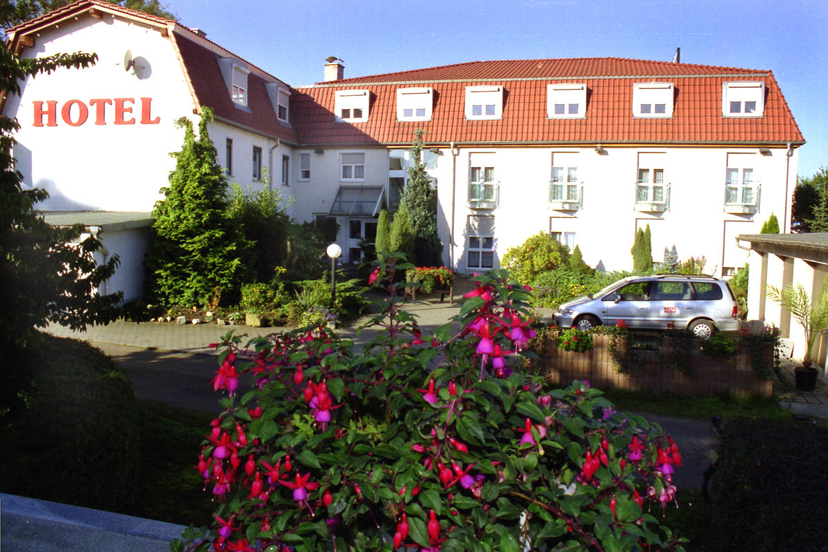 Hotel Müller, Saalfeld - Sommeransicht