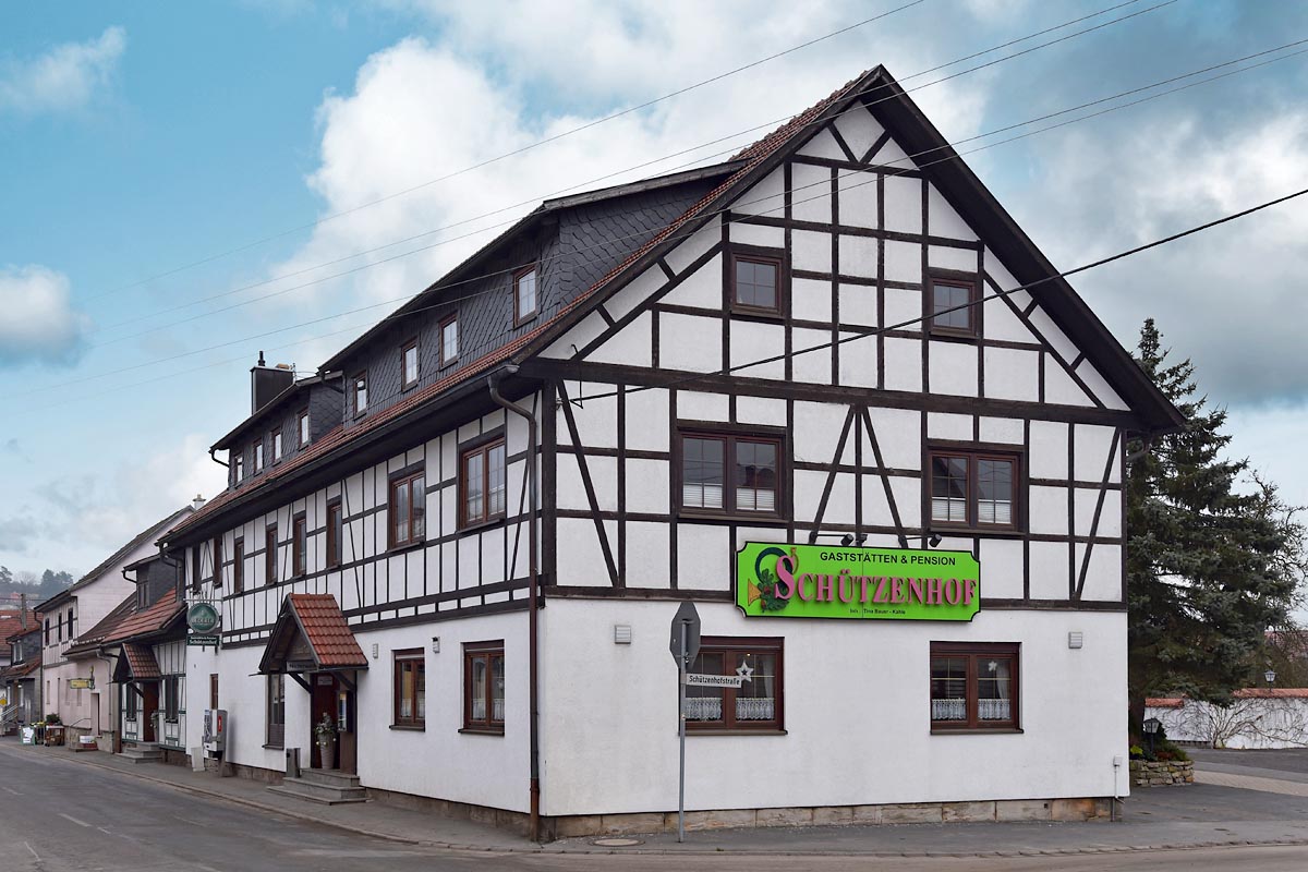 Gaststätte & Pension Schützenhof, Crock