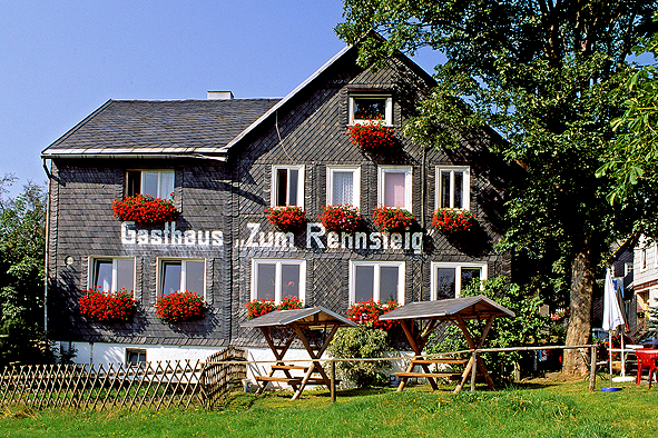Gasthaus & Pension Zum Rennsteig