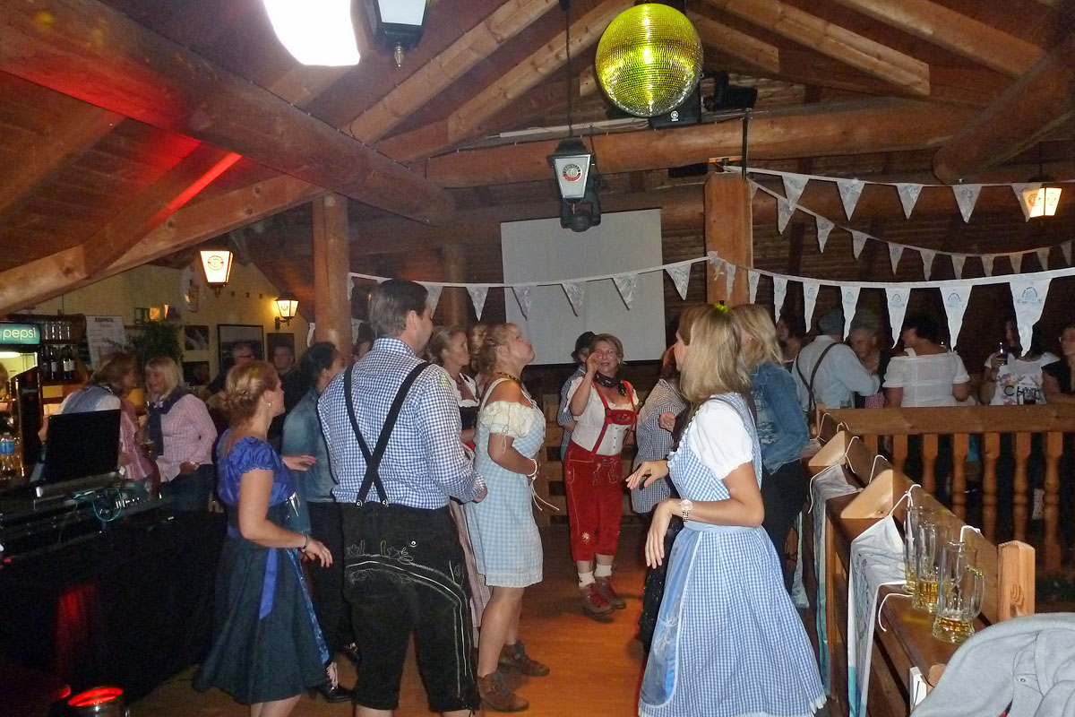 Feiern in der Thüringer Hütte