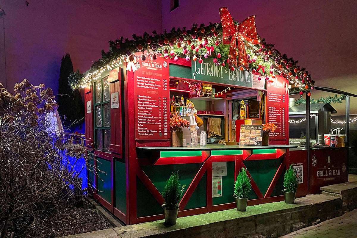 Glühweinbude an der Krämerbrücke