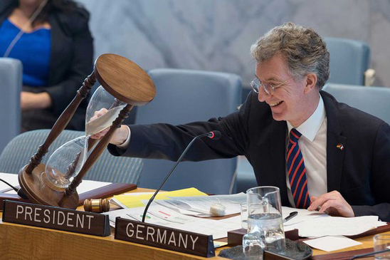 Vogel - Die Glasbläserei