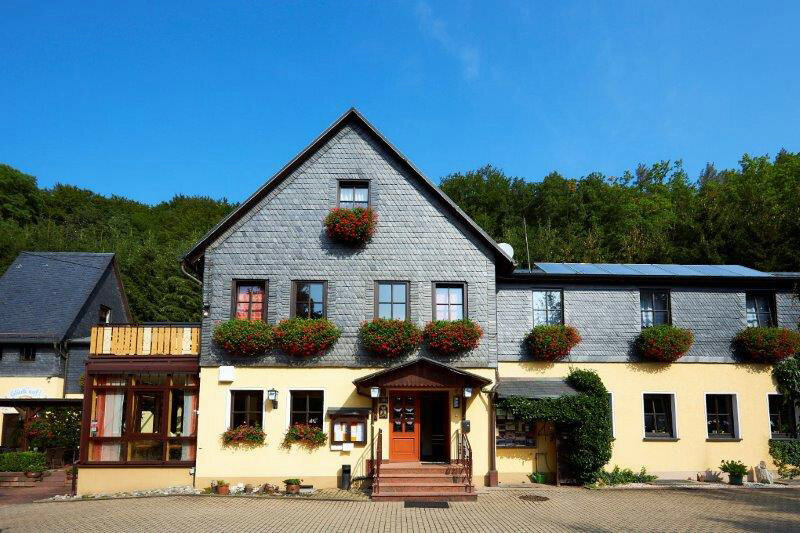 Waldhotel-Mellestollen-panorama4