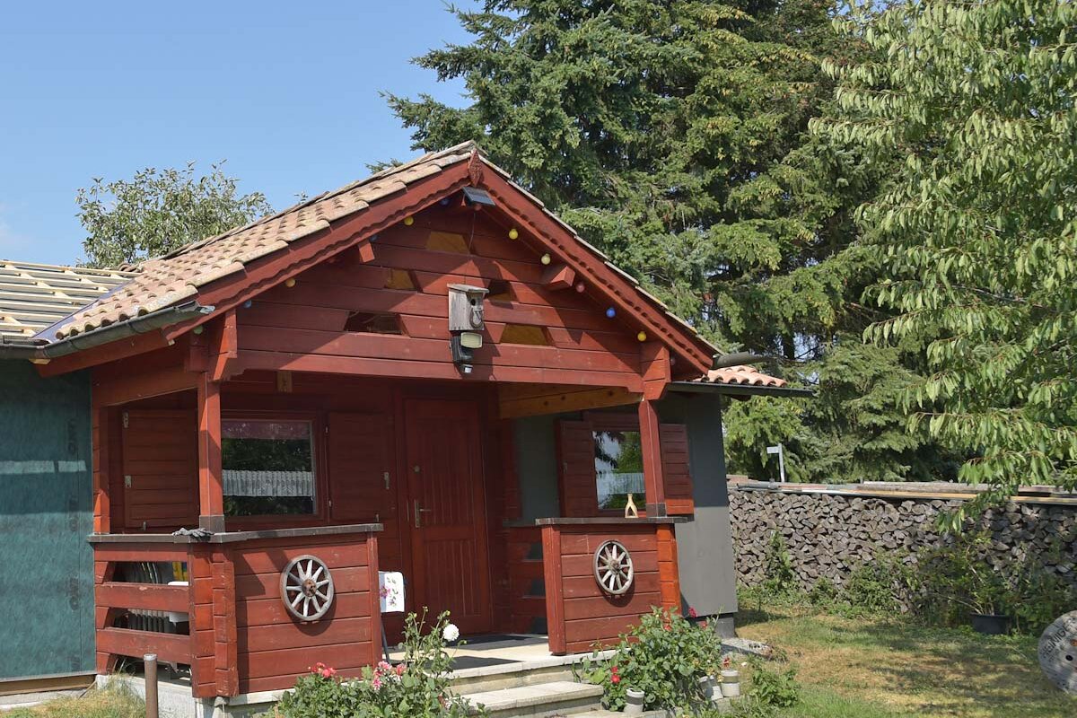 Heidihütte im Feriengarten Uhlmann